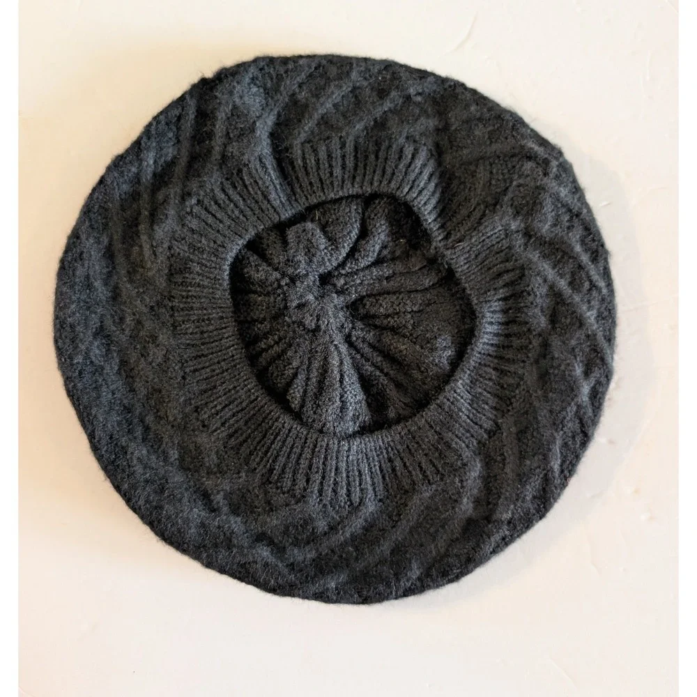 Black Cable Knit Beret Hat with Crest Button Minimalist Vintage Style OS